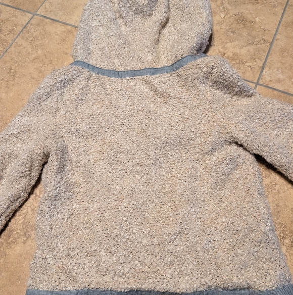 Cute Fleece Like Jacket - Picture 5 of 5